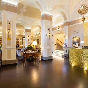 Bernini Palace 5*, Florence Italy